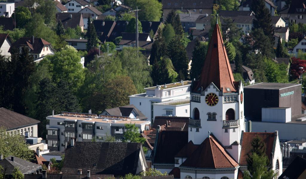 Gasthof Eisenbahn Weinfelden Exterior foto